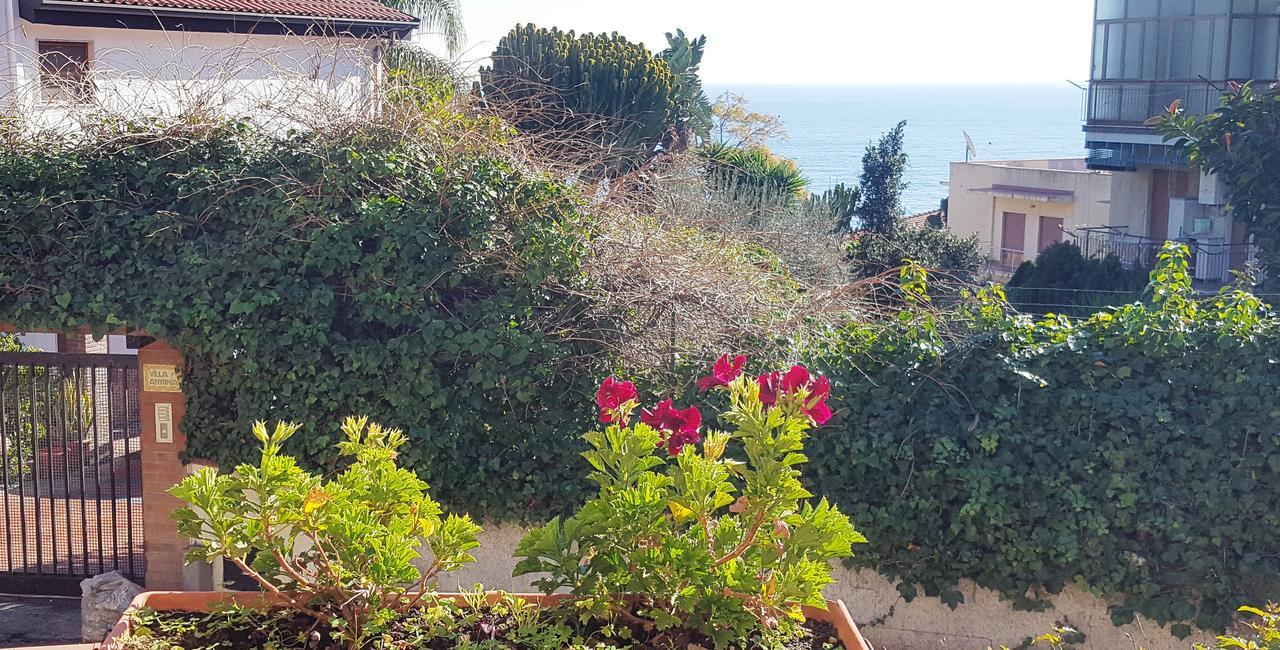 B&B Stella Marina Aci Trezza Exterior photo